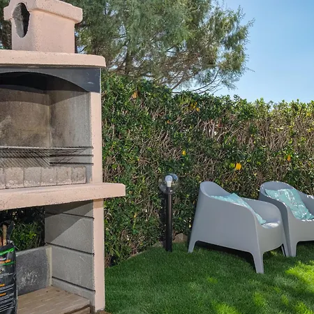 Caterina Con Depandance *