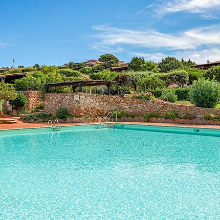 Caterina Con Depandance *