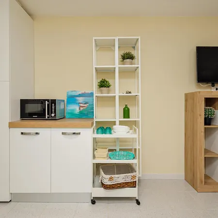 펜션 Caterina Con Depandance Punta Molara