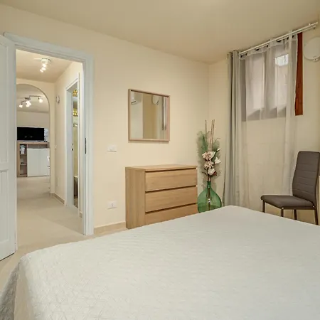 Holiday home Caterina Con Depandance Punta Molara