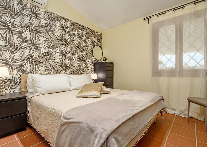 Caterina Con Depandance Holiday home *